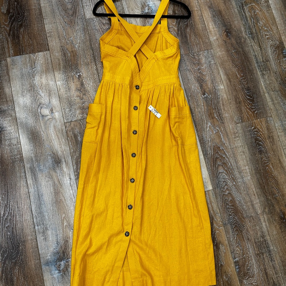 Yellow Dress
